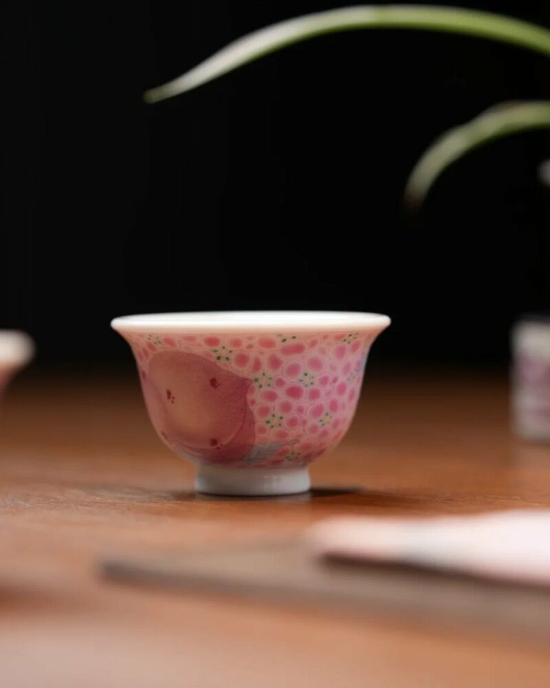 Hand-painted Chinese Style Porcelain Ruby-Red Famille Rose Longevity Peaches 50cc Host Cup