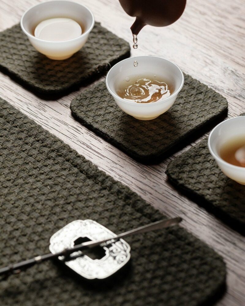 Handmade-Artistic-Cotton-Linen-Fish-Scale-Weave-Tea-Mat2 수제 예술적 면·린넨 소재의 물고기 비늘 무늬 짜임 차 매트