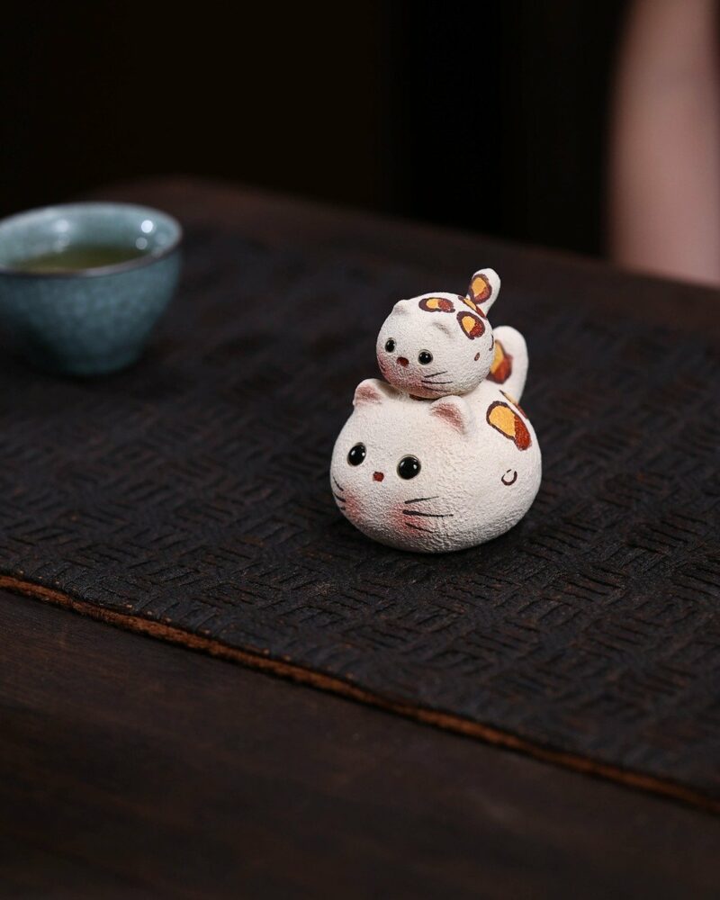 Handmade-Creative-Design-White-Duanni-Leopard-Pattern-Lucky-Cat-Tea-Pet3 Handmade Creative Design White Duanni Leopard Pattern Lucky Cat Tea Pet