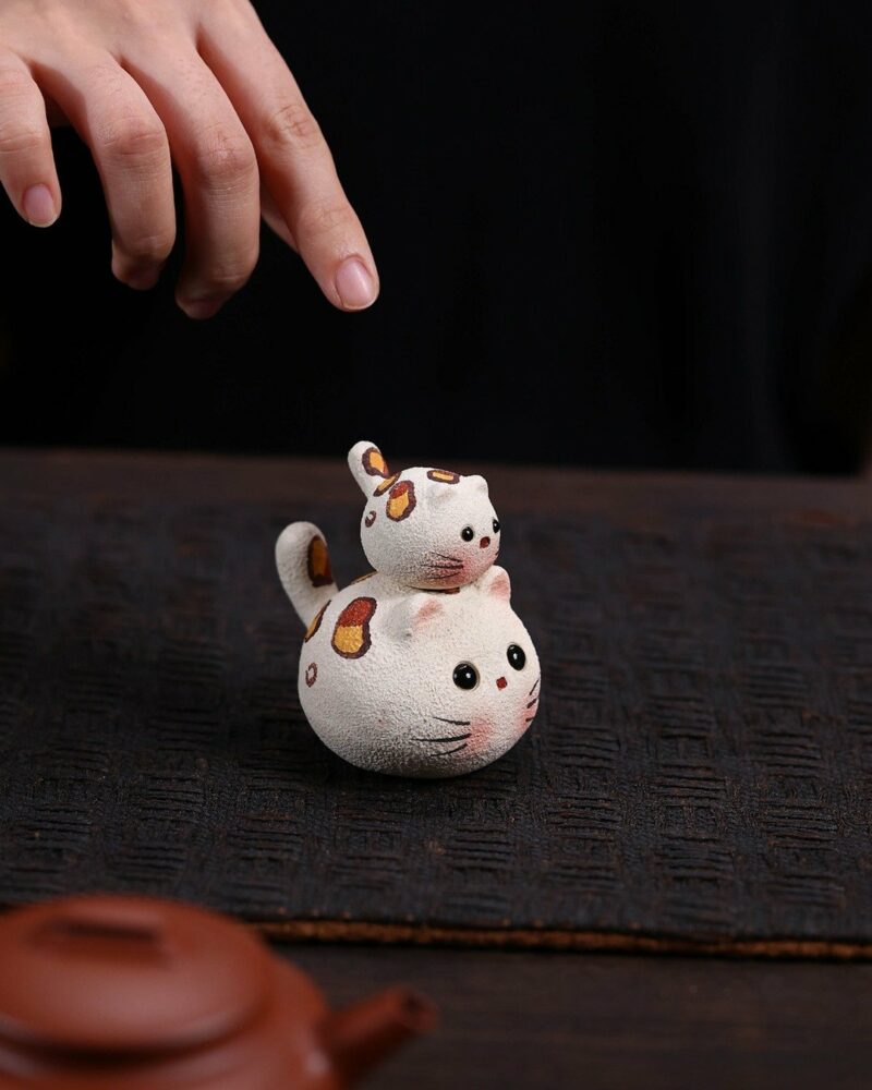 Handmade-Creative-Design-White-Duanni-Leopard-Pattern-Lucky-Cat-Tea-Pet4 Handmade Creative Design White Duanni Leopard Pattern Lucky Cat Tea Pet