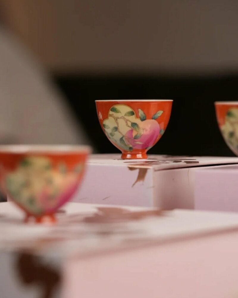 Handmade-Hand-painted-Chinese-Style-Porcelain-Longevity-Peach-Chicken-Heart-50ml-Host-Cup6 Handmade Hand-painted Chinese Style Porcelain Longevity Peach Chicken Heart 50ml Host Cup