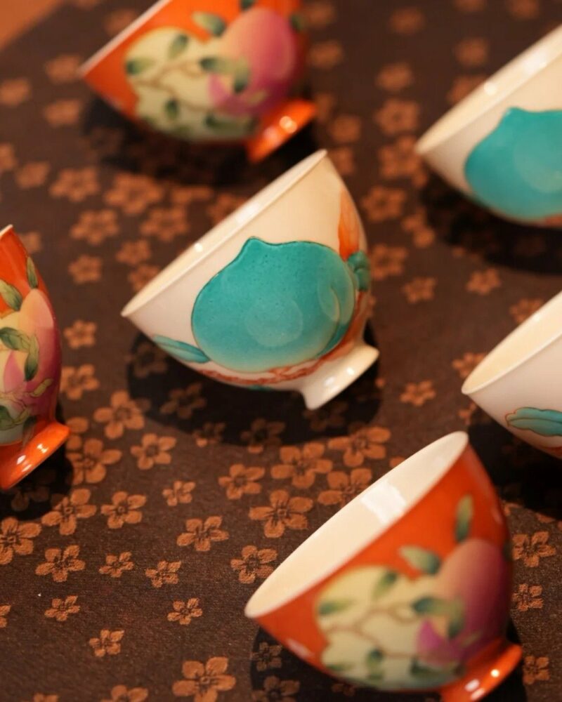 Handmade-Hand-painted-Chinese-Style-Porcelain-Longevity-Peach-Chicken-Heart-50ml-Host-Cup8 Handmade Hand-painted Chinese Style Porcelain Longevity Peach Chicken Heart 50ml Host Cup