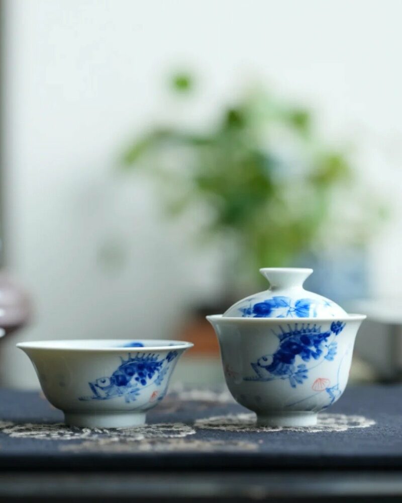 Handmade Hand-painted Qinghua Porcelain Blue and White Mandarin Fish Gaiwan Set