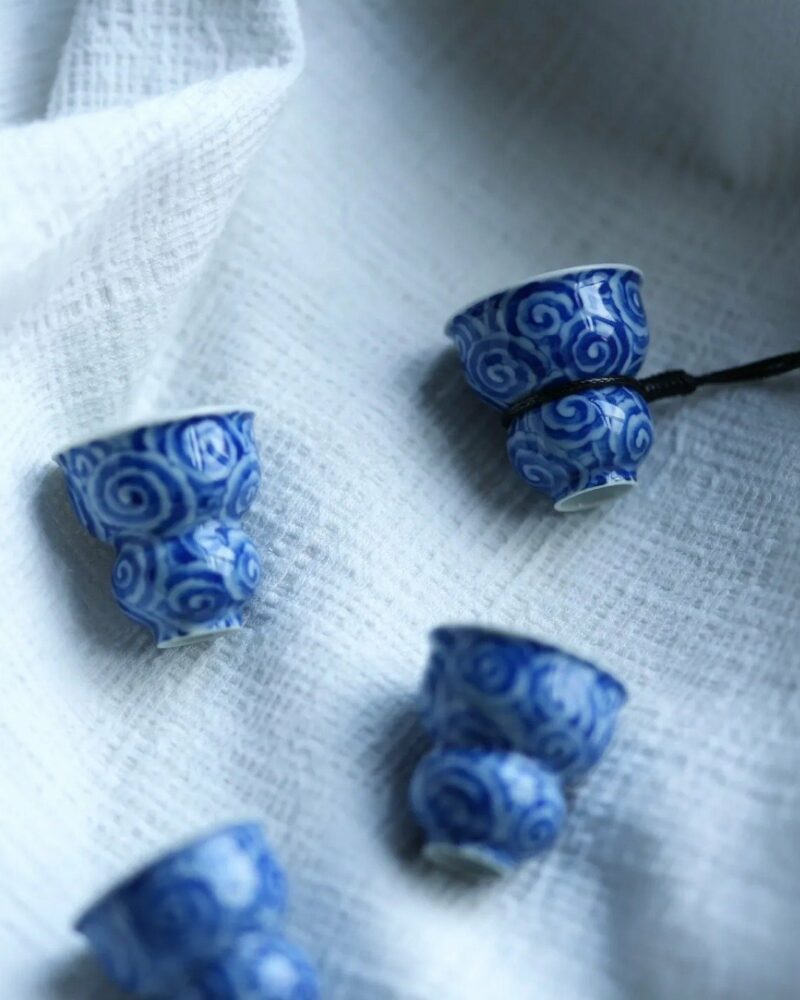Handmade Hand-painted Wood-kiln Fired Qinghua Ceramic Cloud Motif Gourd Shape Pendant