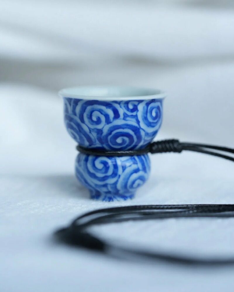 Handmade Hand-painted Wood-kiln Fired Qinghua Ceramic Cloud Motif Gourd Shape Pendant