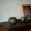 Cuenco para té de 500 ml, de cerámica rústica de estilo wabi-sabi, hecho a mano, cocido en horno de leña, color negro hollín 8 Cuenco para té de 500 ml, de cerámica ruda de estilo wabi-sabi, hecho a mano y cocido en horno de leña, de color negro hollín