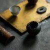 Cuenco para té de 500 ml, de cerámica rústica de estilo wabi-sabi, hecho a mano, cocido en horno de leña, negro hollín9 Cuenco para té de 500 ml, de cerámica ruda de estilo wabi-sabi, hecho a mano y cocido en horno de leña, de color negro hollín