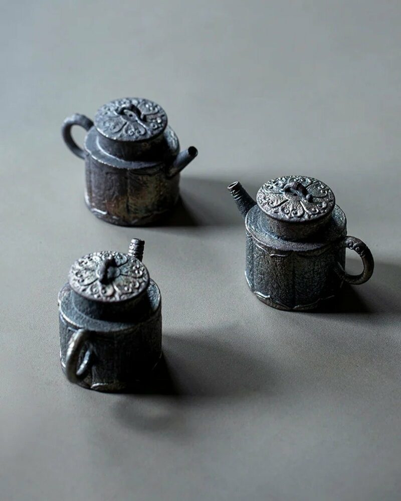 Half Handmade Wood Fired Crude Pottery De Zhong 135ml Teapot
