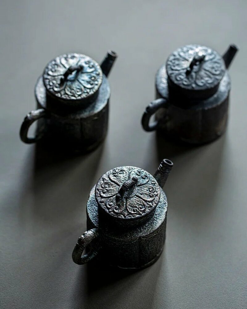 Half Handmade Wood Fired Crude Pottery De Zhong 135ml Teapot
