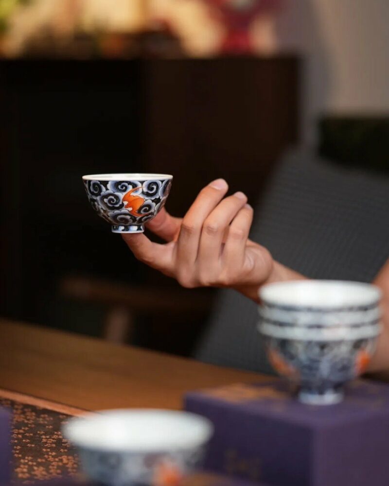 Handmade Hand-painted Qinghua  Scrolling Clouds with Red Bats 90ml Host Cup