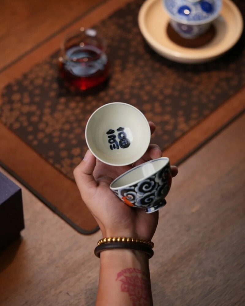 Handmade Hand-painted Qinghua  Scrolling Clouds with Red Bats 90ml Host Cup